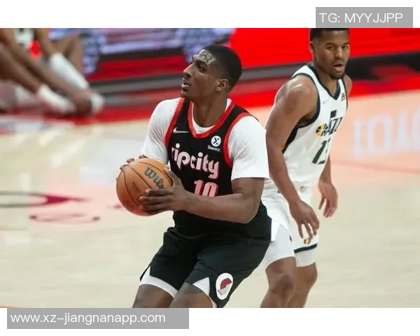 普尔首秀表现平平20分钟贡献11分4板4助1帽展现潜力与不足