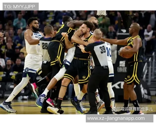 丹尼格林评论戈贝尔上赛季对湖人表现堪比张伯伦震撼数据