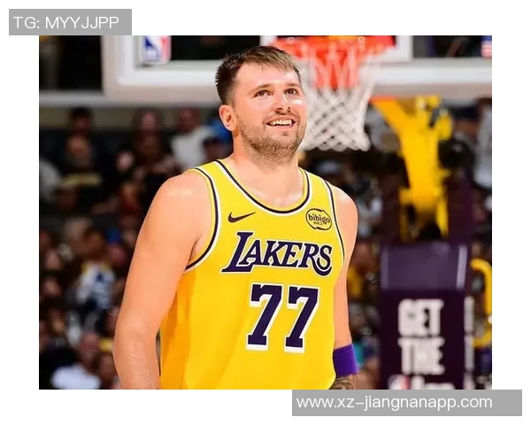 克莱回忆初见东契奇时的印象科比亲临现场助阵让他特别难忘 克莱回忆初见东契奇时的印象科比亲临现场助阵让他特别难忘